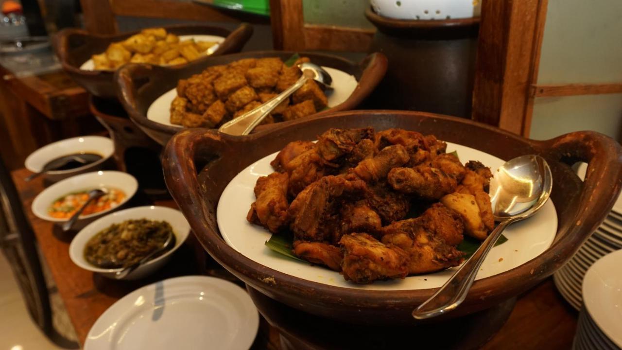 Hotel Yuan Garden Pasar Baru Dżakarta Zewnętrze zdjęcie
